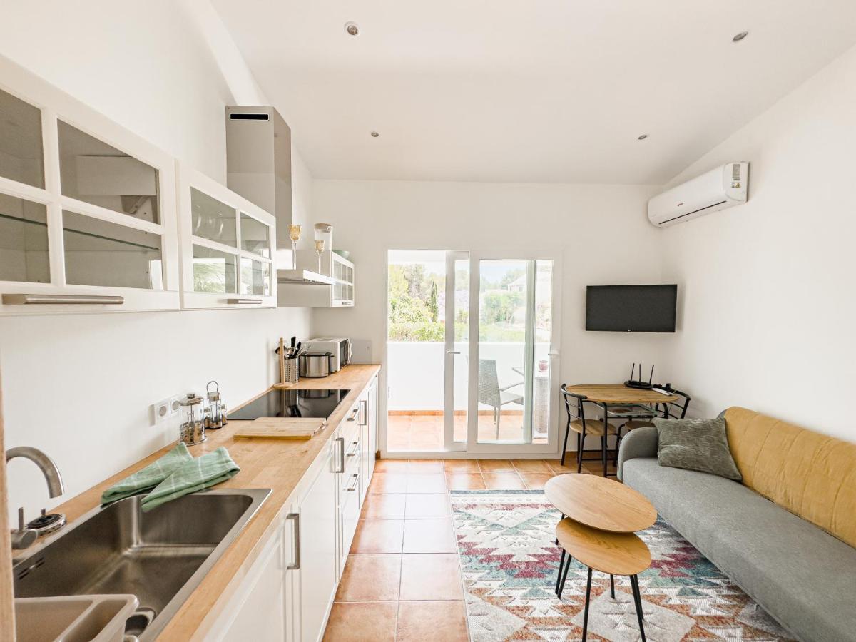 Casa Maria Top Floor Studio Apartment With Swimming Pool Xabia Bagian luar foto